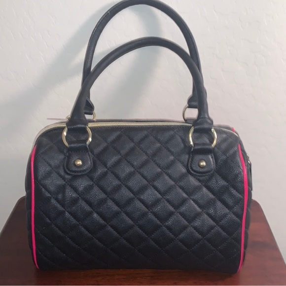 BETSEY JOHNSON BRAND NEW WITH TAGS GORGEOUS SATCHEL HANDBAG - Picture 4 of 13